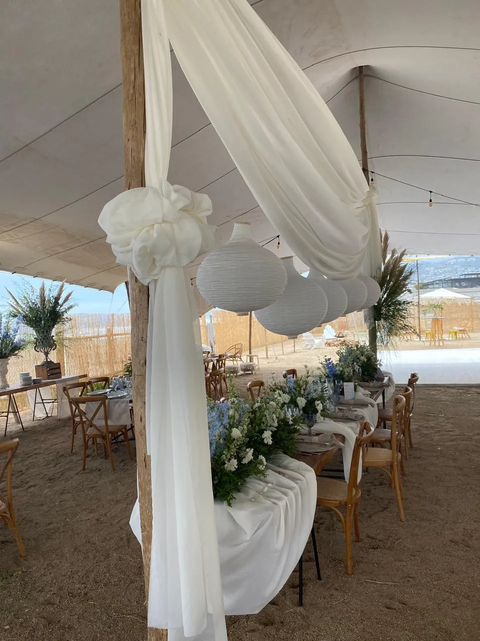 Decoración matrimonio playa Santiago - foto 2