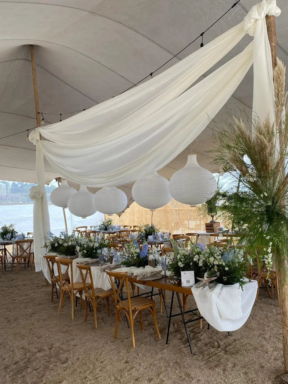 Decoración matrimonio playa Santiago - foto 3