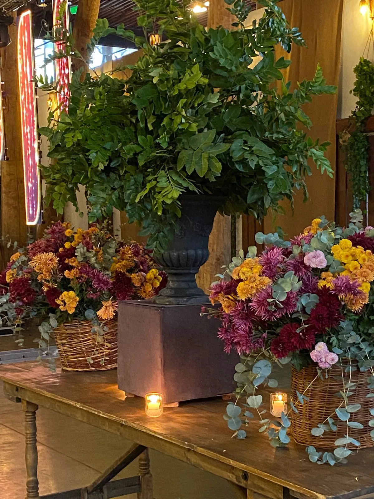 Legado de Color y Piedra - Decoración de matrimonios en Santiago - SJB Decoarte